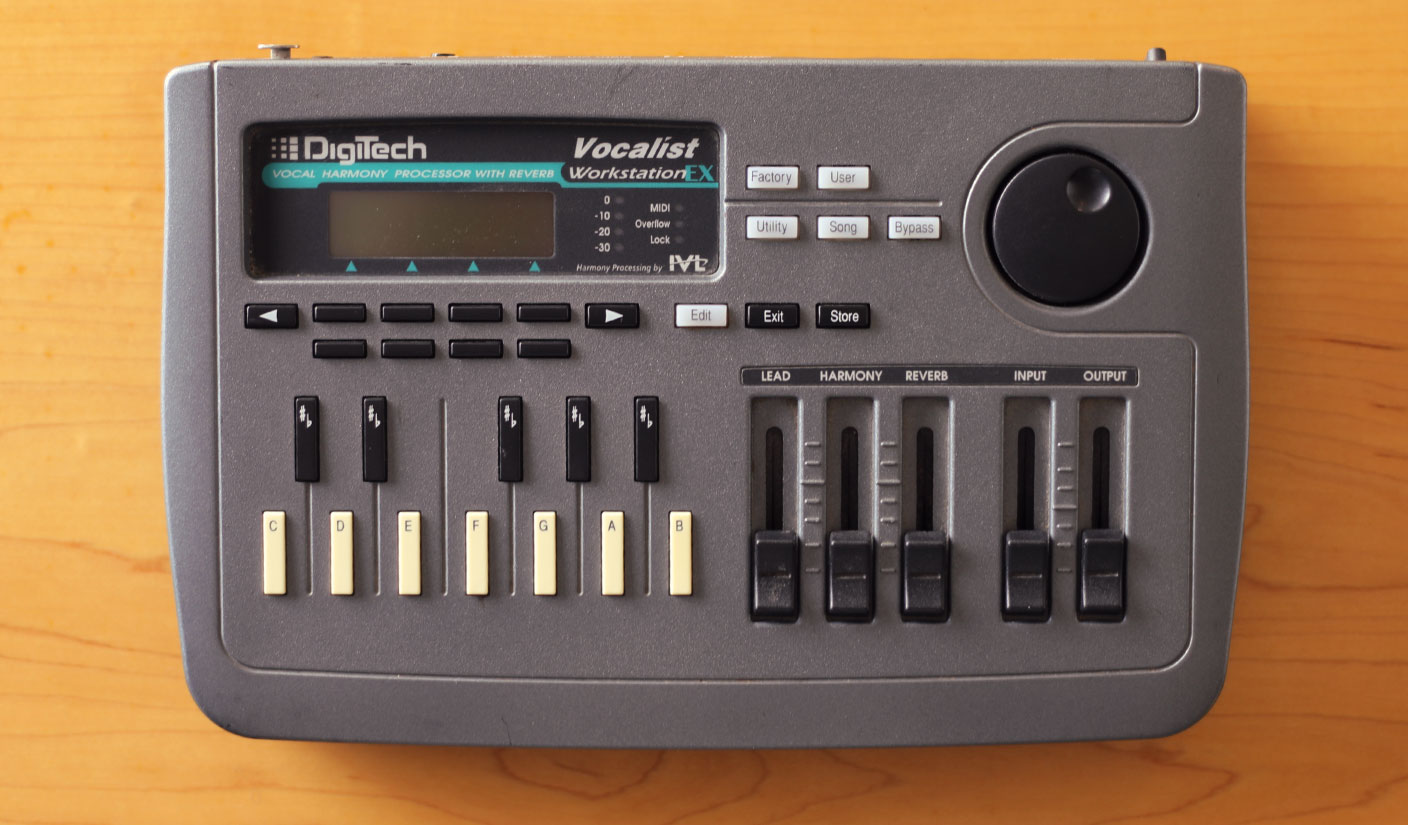 A photo of a DigiTech Vocalist Workstation EX.
